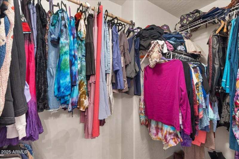 18-Primary Closet