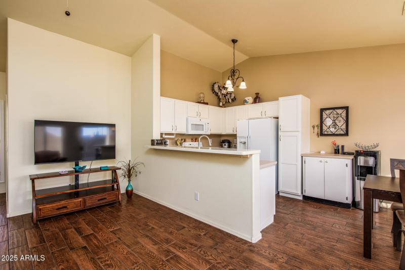 Kitchen-Living Room