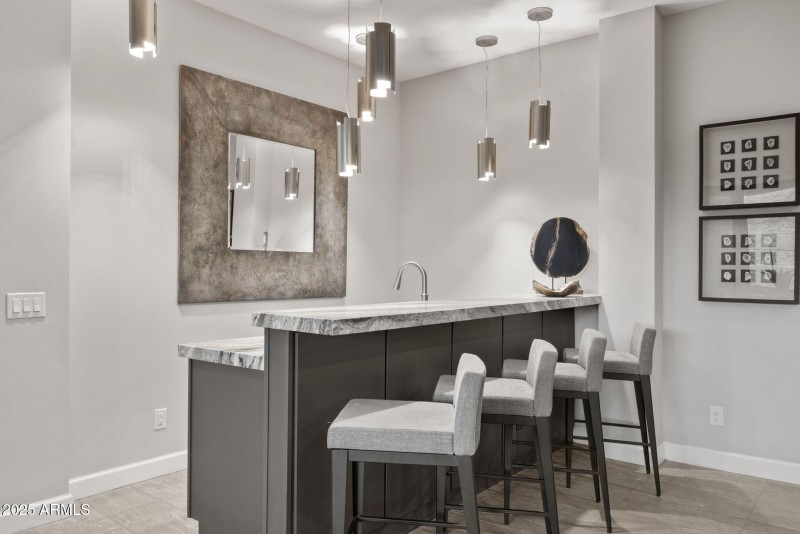 28-web-or-mls-16037-e-ridgestone-dr