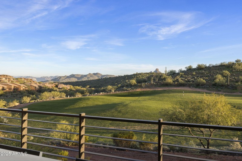 47-web-or-mls-16037-e-ridgestone-dr