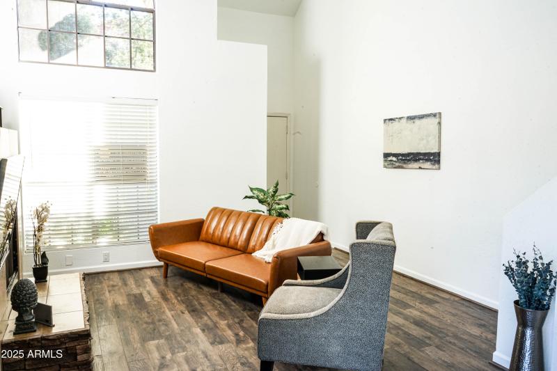 1126 elliot #1066-23