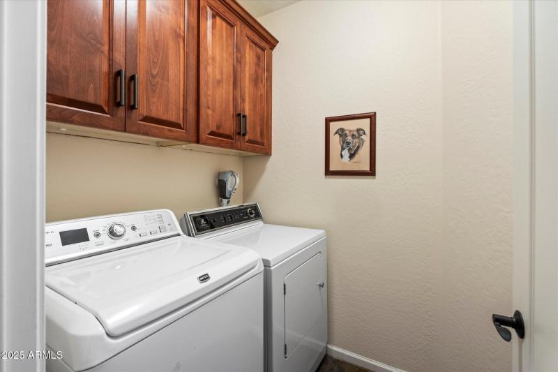 29-Laundry Room