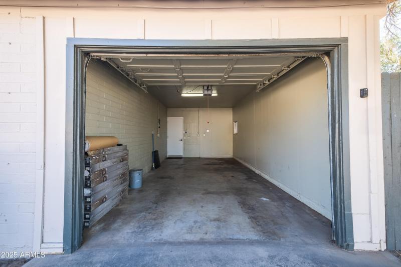 Matt-Cerchiai_2045-W-Sunnyside-Ave-22