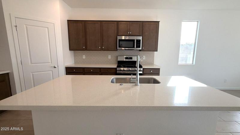 49AE8B1B-F920-43F8-AE62-ABDD1390F6FE