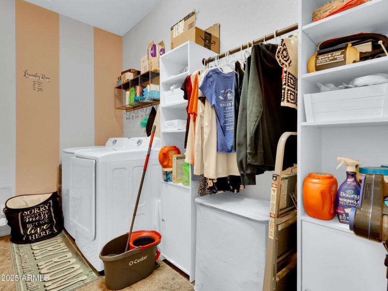 Walk-in Laundry Room