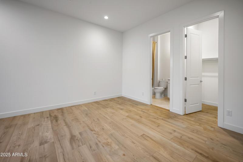 hummingbird_bedrooms12