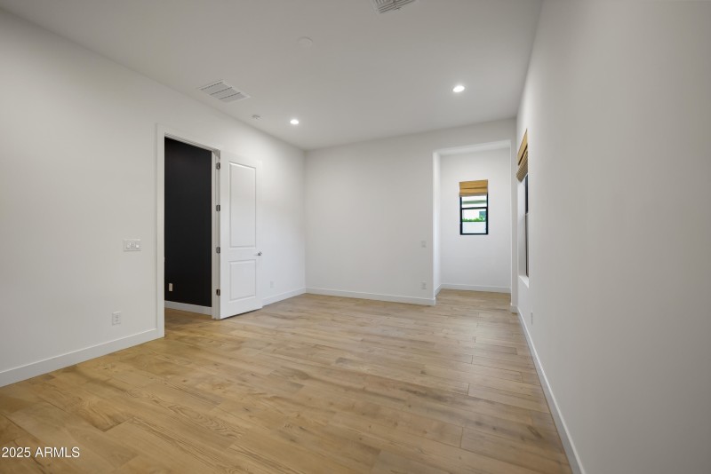 hummingbird_bedrooms15