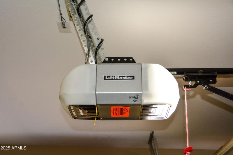 Great Features Garage Door Opener WiFi