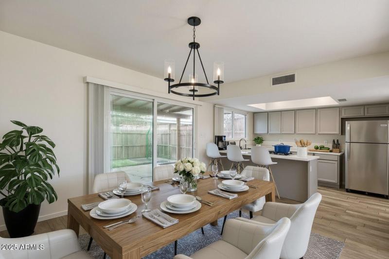 9 dining 3 with kitchen