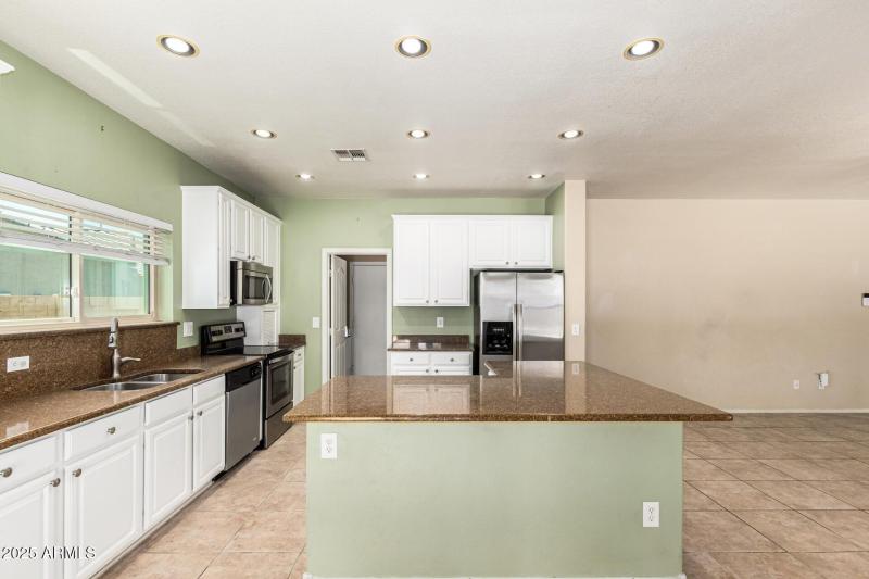 20250726104228887103000000-o