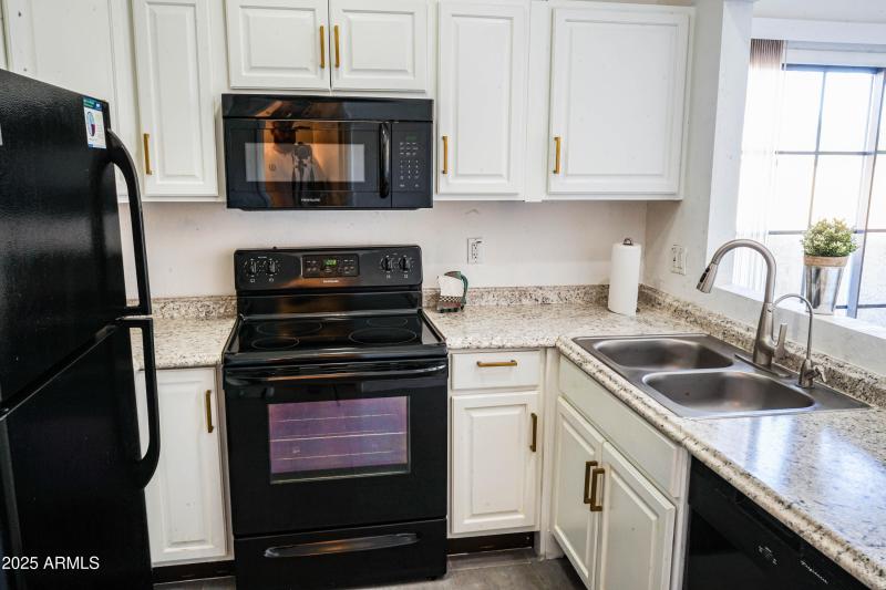 1126 elliot #1066-18