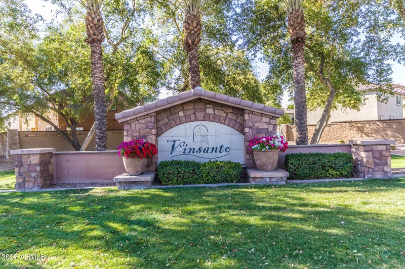 Welcome to Vinsanto!