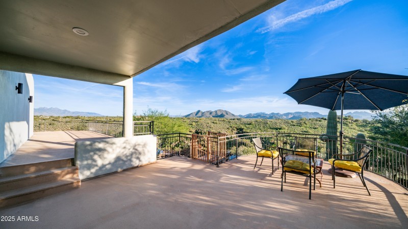 13815 N Vista Del Oro Exteriors-1