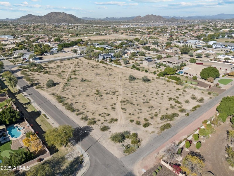 07-DJI_20251216111629_0046_D