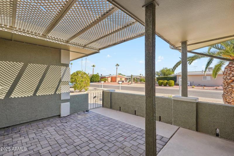 32-web-or-mls-W Jacaranda Dr-S2112-033