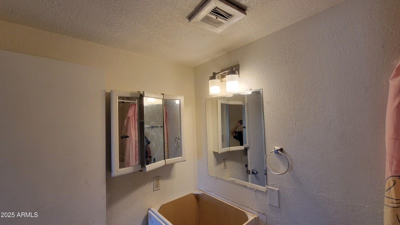 20251216_115148 - Richard Diaz