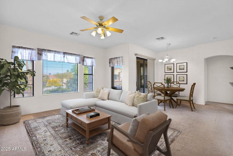 41-web-or-mls-15-web-or-mls-P1404699-2