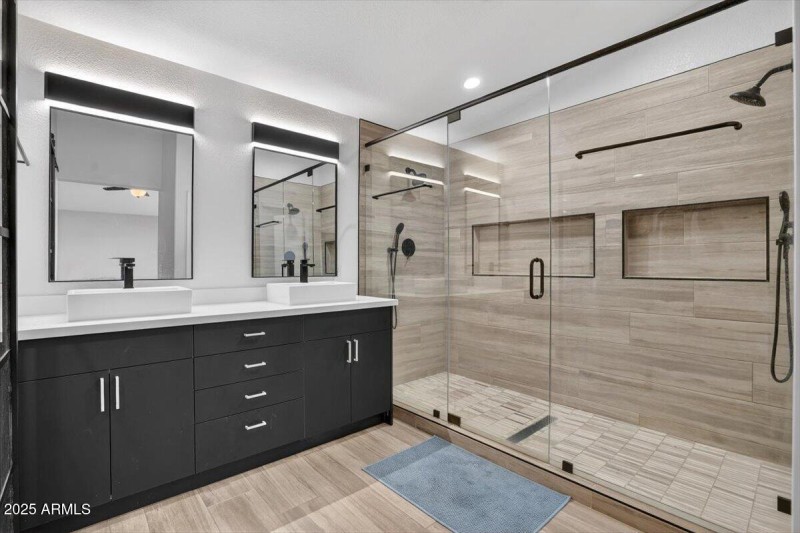 40-Photo Dec 21 2025, 5 21 07 PM (2)