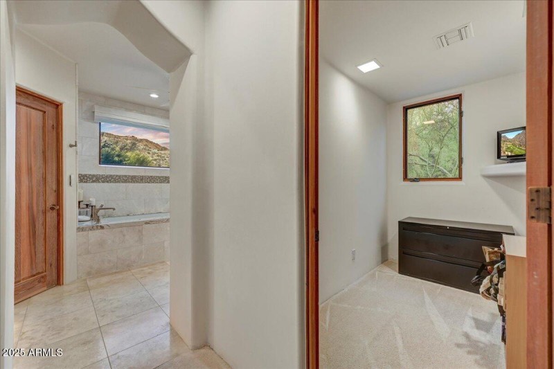 Flex Room off Owner's Bedroom