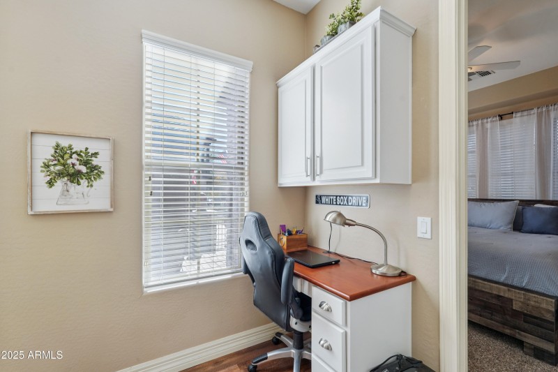 26-print-N 153rd Dr-S2212-026