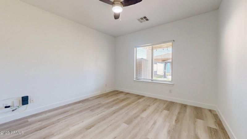 269-S-165th-Dr-12222025_091331 (3)