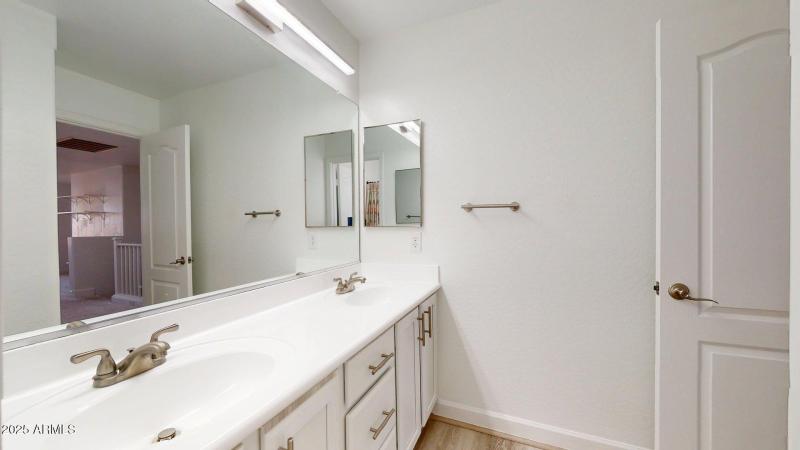 269-S-165th-Dr-12222025_091735