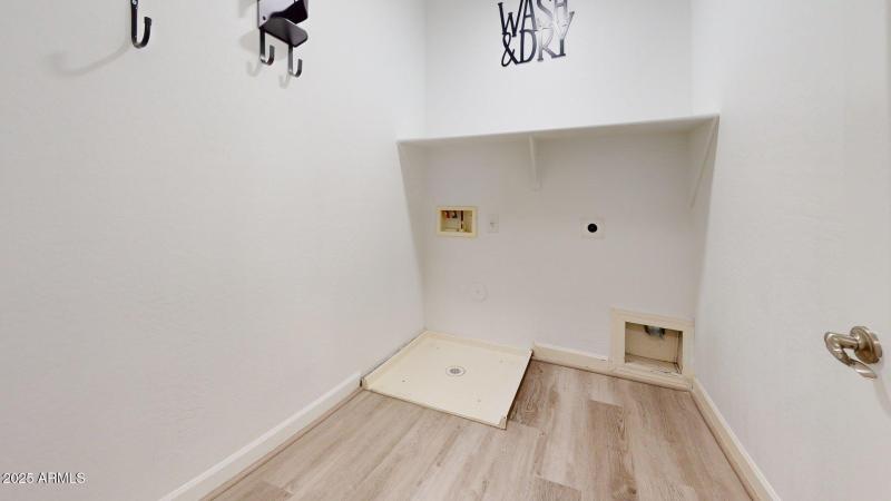 269-S-165th-Dr-Laundry (1)