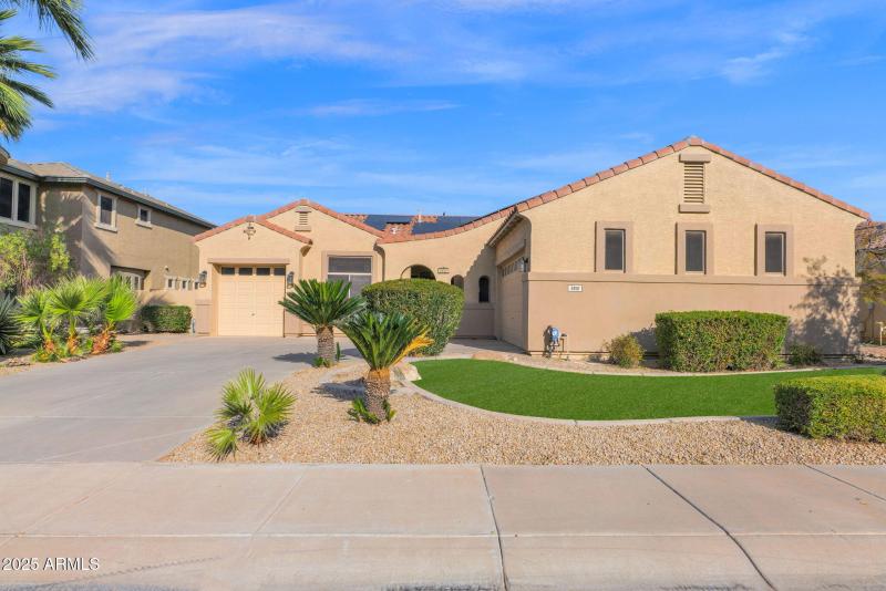 3810 Latham - 02Exterior