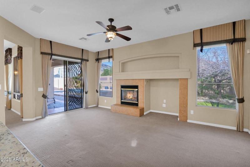 3810 Latham - 15Family Room