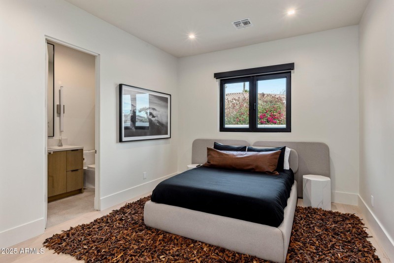 13-web-or-mls-D46A6826