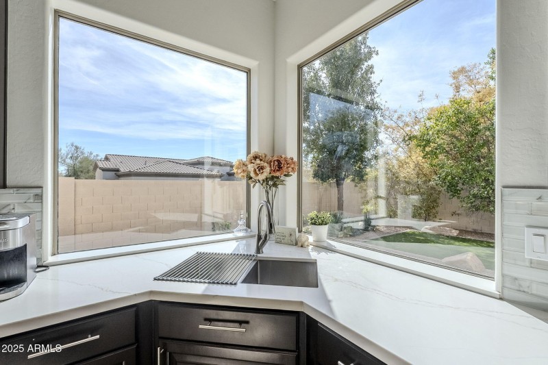 Beautiful views to the backyard!