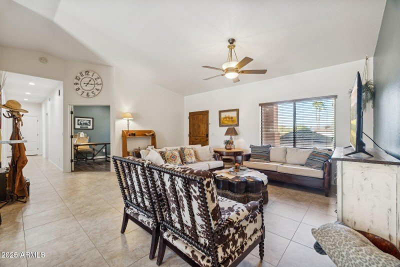 9-web-or-mls-4447-e-red-bird-rd