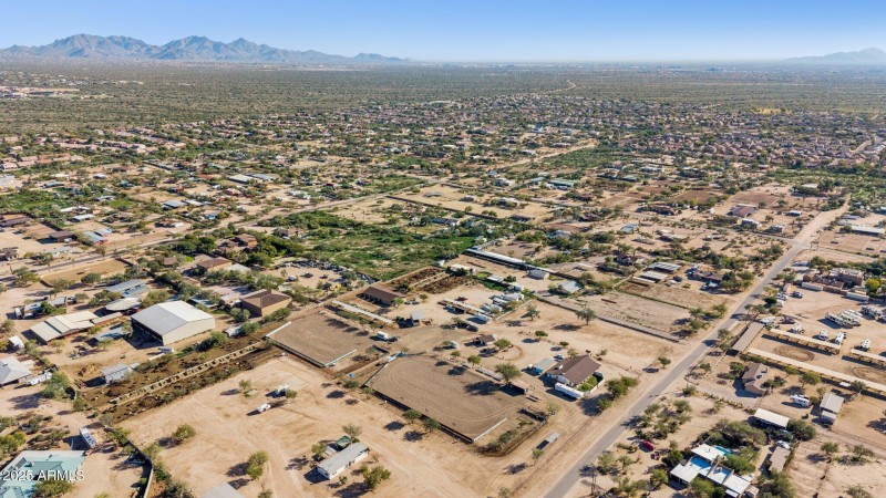 72-web-or-mls-4447-e-red-bird-rd