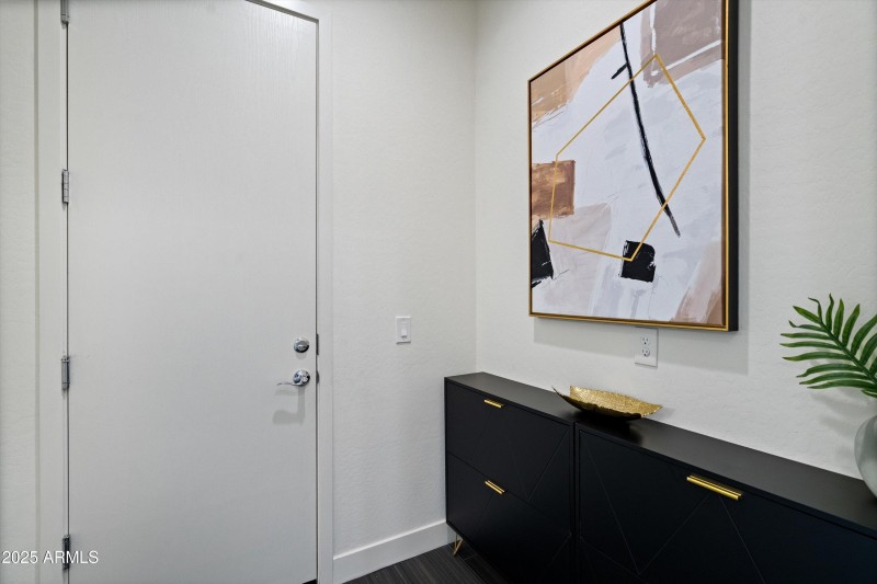 36-Mudroom to Garage