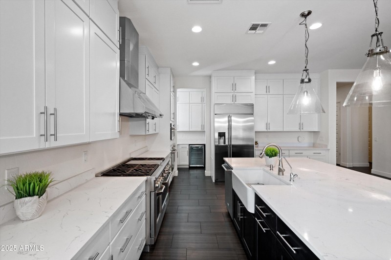 19-Kitchen to Butler's Pantry