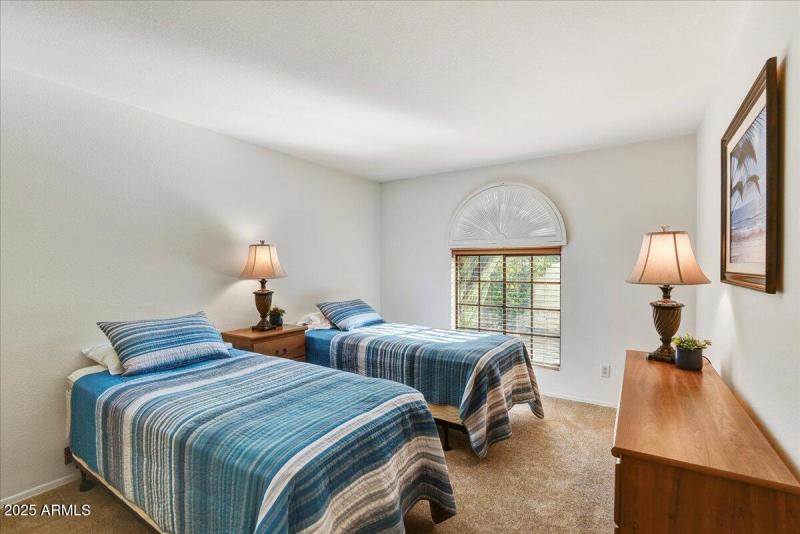11-Bedroom