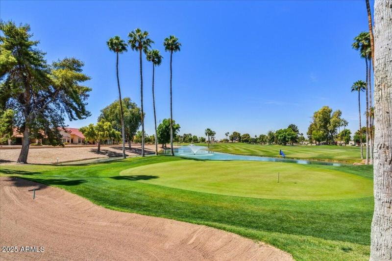 21-The Lakes Golf Course (2)