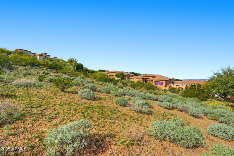 3/4-acre Luxury Residential Lot