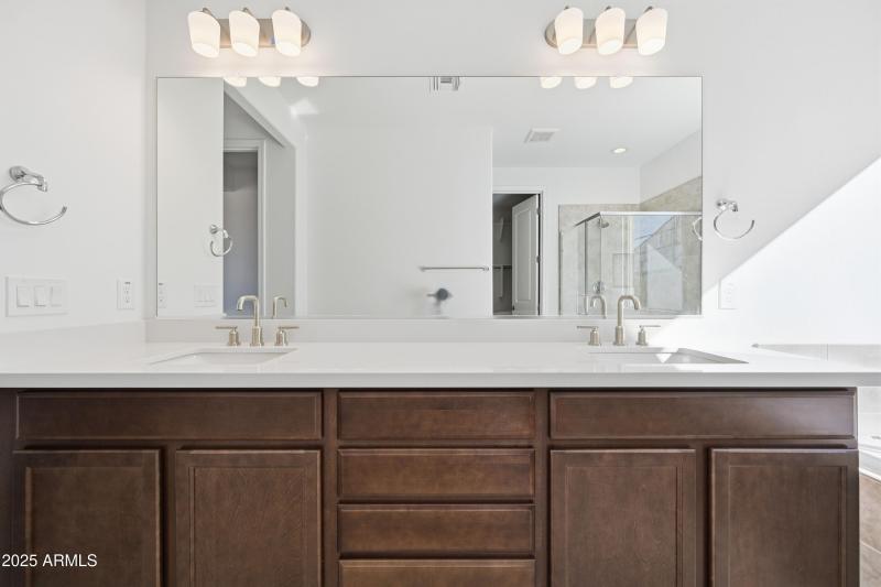 17080 W Hackamore Drive ~ Ready Now!