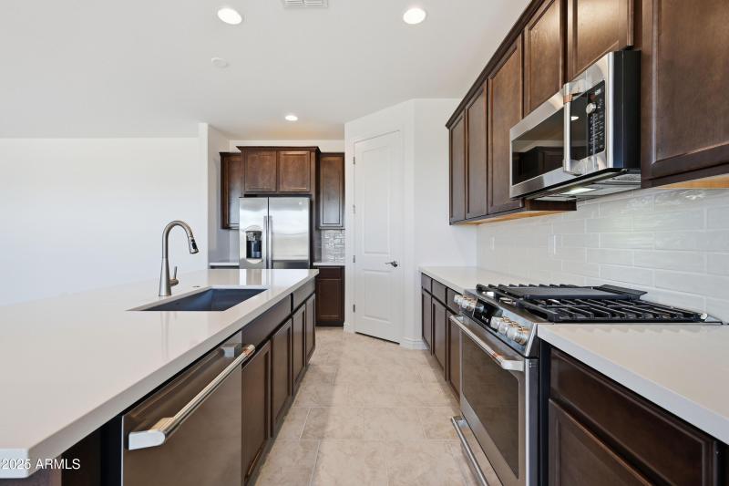 17080 W Hackamore Drive ~ Ready Now!