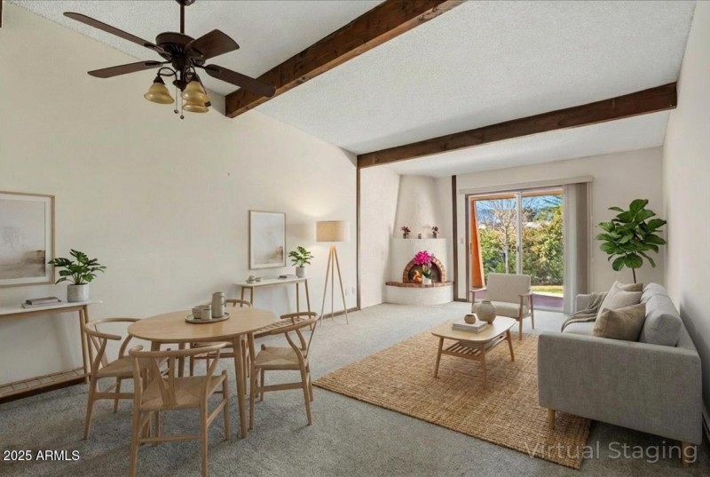 09-Dining Area & Living Room-1