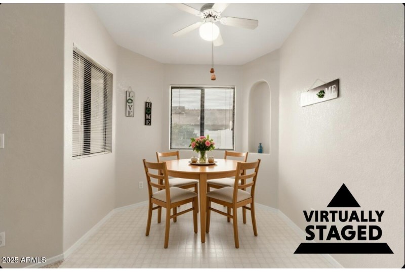 Breakfast Nook - Virtually Staged