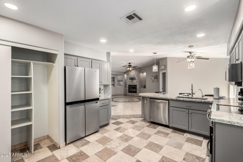 11 - Stardust (12-6-2025)