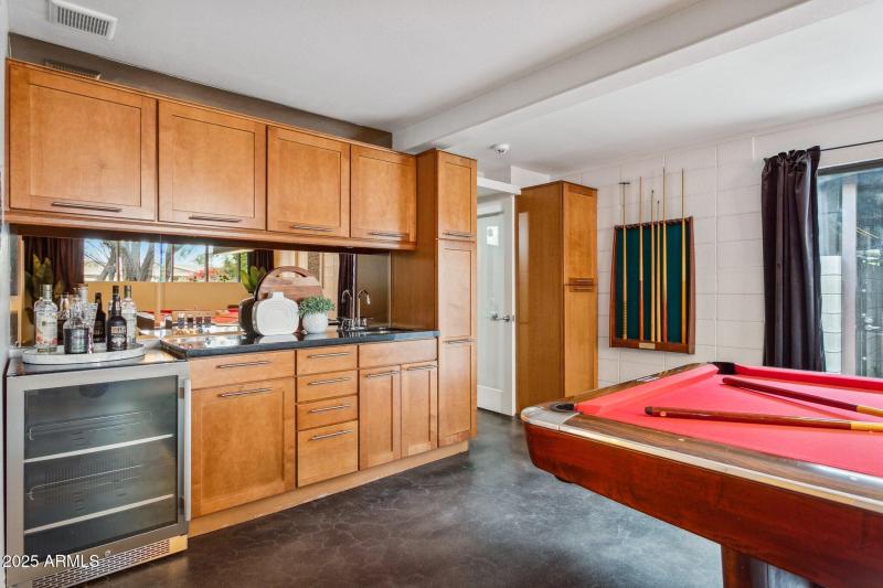 Wet Bar