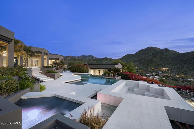 10324 E Calle De Las Brisas-9