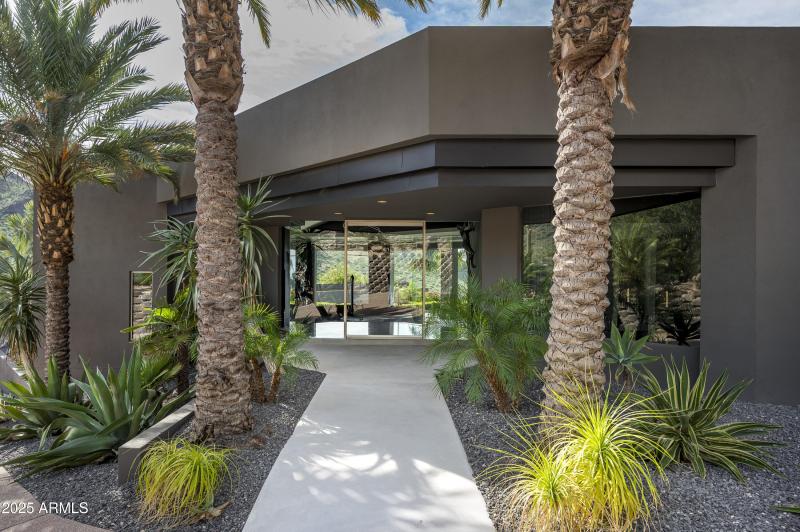 10324 E Calle De Las Brisas-12