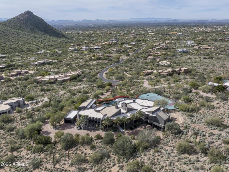 10324 E Calle De Las Brisas-105