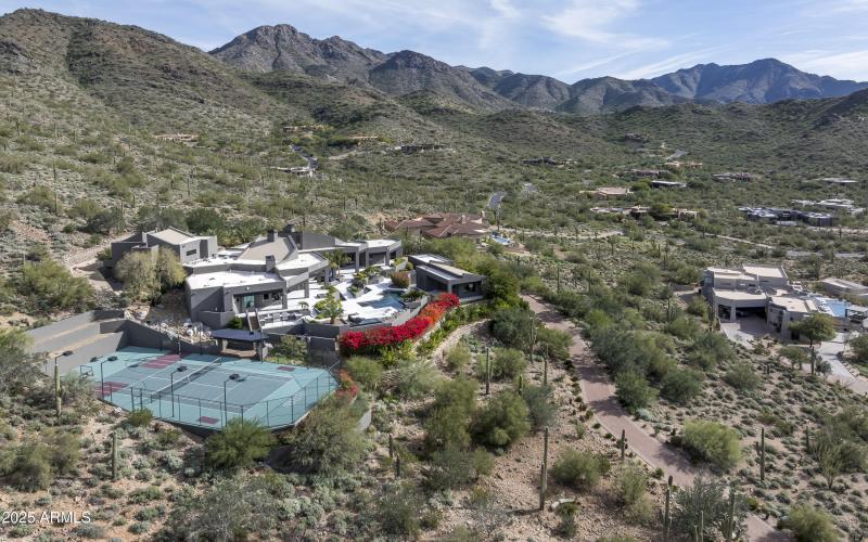 10324 E Calle De Las Brisas-109