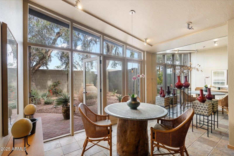 Dining Room w/Glass Walls