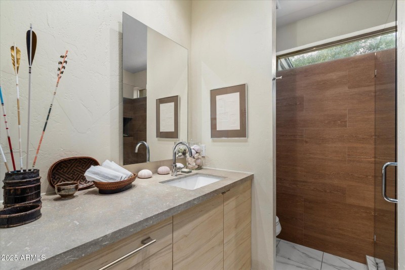 Updated Guest Bathroom